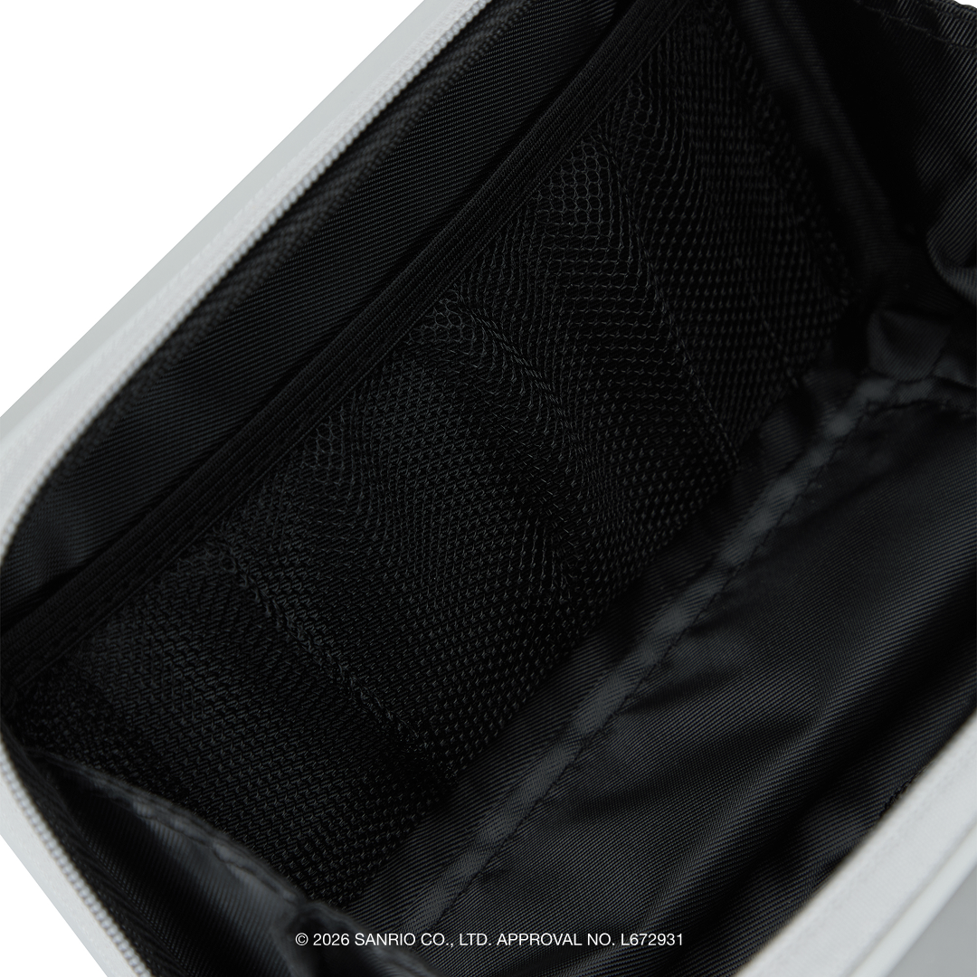 [Metal City] Hello Kitty Hard Pouch_Chrome 01/ Silver